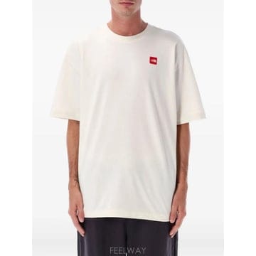 THE NORTH FACE 26 FW �� �뽺���̽� �ΰ� ��ġ Ƽ���� NF0A8EG5QLI TP45846332126 FW �� �뽺���̽� �ΰ� ��ġ Ƽ���� NF0A8EG5QLI TP458