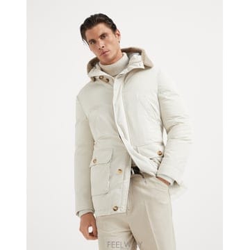Brunello Cucinelli ���ڷ� ��ġ�ڸ� FW�÷��� ���� ��ũ�� ��ư ������ �ĵ� �ٿ� ��ī �þ �μ�Ʈ���ڷ� ��ġ�ڸ� FW�÷��� ���� ��ũ�� ��ư ������ ��