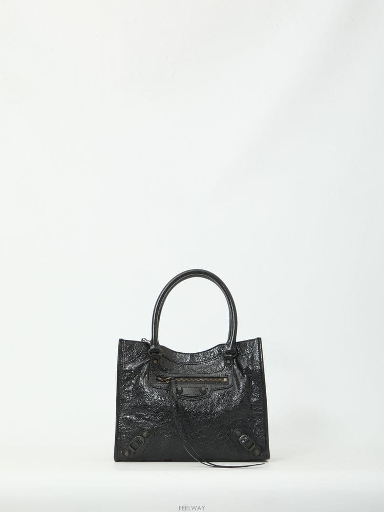 Balenciaga 26 F/W �߷��þư� ���� �� ��Ƽ �̴� ��Ʈ�� �� 8753662A B002229567026 F/W �߷��þư� ���� �� ��Ƽ �̴� ��Ʈ�� �� 8753662A