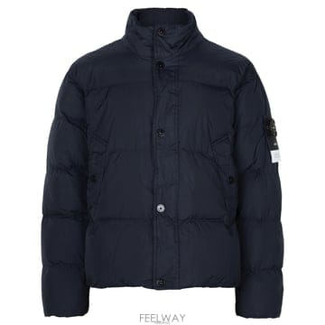 Stone Island ������Ϸ��� 26FW ���̺���� ����Ʈ���� ũ��Ŭ���� ���� ��������Ʈ �� �ٿ� ���� ������Ϸ��� 26FW ���̺���� ����Ʈ���� ũ��Ŭ���� ��