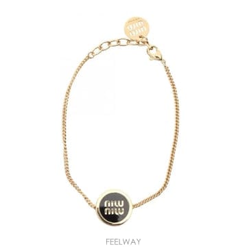 Miu Miu 26FW �̿�̿� ������ �ΰ� ���� 5IB632 2F6T F000226FW �̿�̿� ������ �ΰ� ���� 5IB632 2F6T F0002