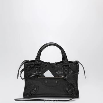 26 F/W 발렌시아가 르 시티 미니 핸드백 인 아레나 LAMBSKI B0052306925