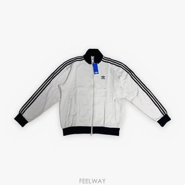 Adidas �Ƶ�ٽ� ���� Ŭ���� Ʈ��ž ����ȭ��Ʈ ���̾���� ���� KQ6864�Ƶ�ٽ� ���� Ŭ���� Ʈ��ž ����ȭ��Ʈ ���̾���� ����