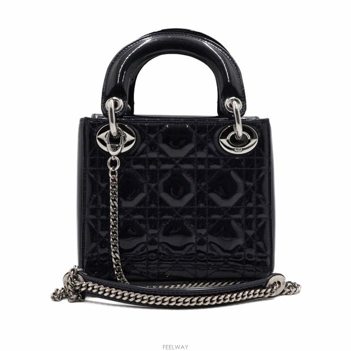 DIOR ��� M0505OWCB ���̺� ���̴�Ʈ ���̵��� �̴� ��Ʈ�� �� ����ü�� ����� ũ�ν���aa67577��� M0505OWCB ���̺� ���̴�Ʈ ���̵��� �̴� ��Ʈ�� 