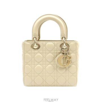 DIOR �߰���ǰ�Ǵ��� / Dior(ũ����î���) M0538OCAL ���� ������ ��� ����Ų ���̵� �߰���ǰ�Ǵ��� / Dior(ũ����î���) M0538OCAL ���� ��