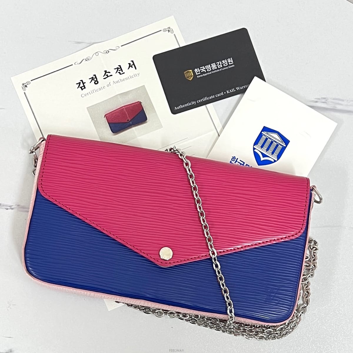 Louis Vuitton ���̺��� ���� ����Ʈ �縮�� ũ�ν�����̺��� ���� ����Ʈ �縮�� ũ�ν���