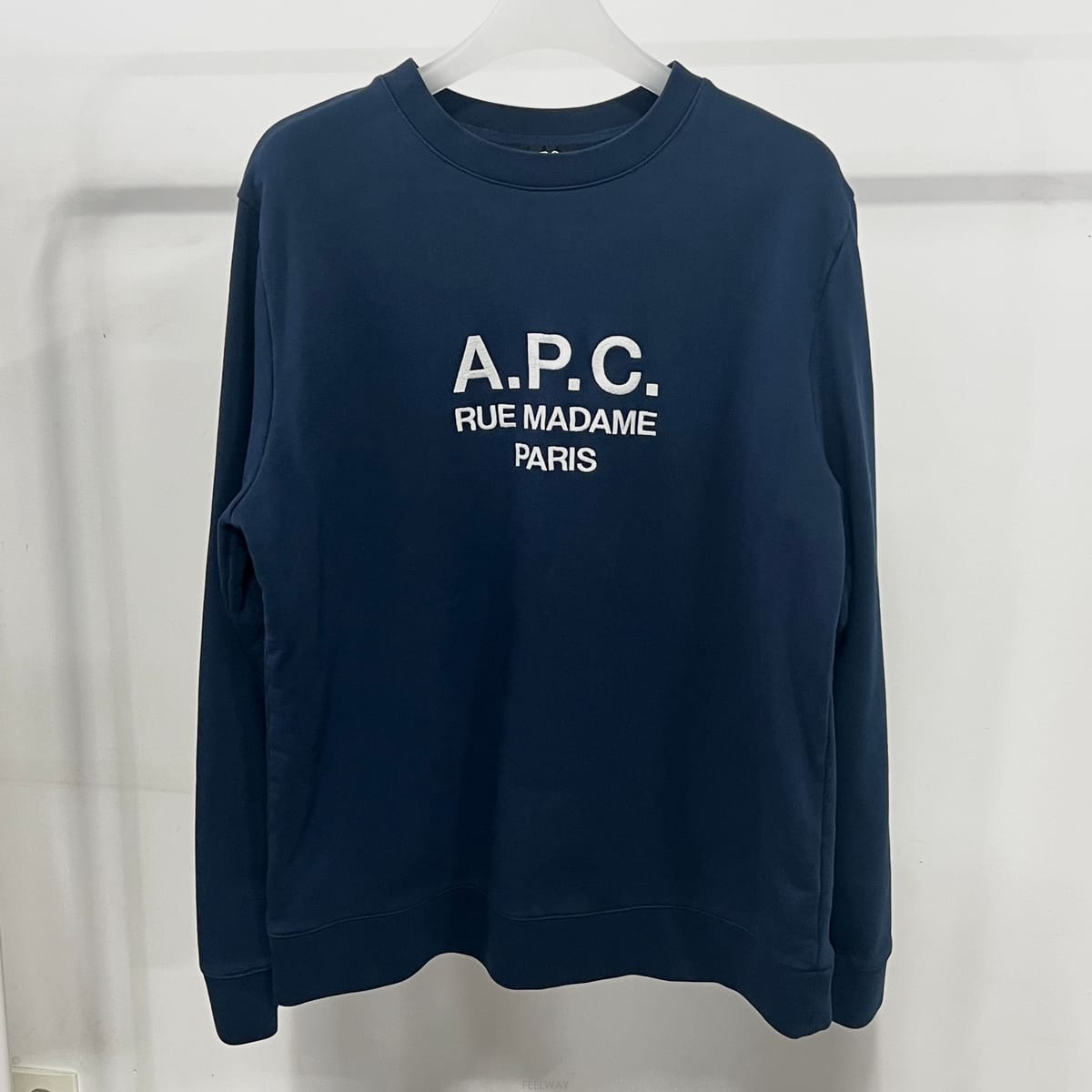 A.P.C. ����� ���۽� �ΰ� ������ XL����� ���۽� �ΰ� ������ XL