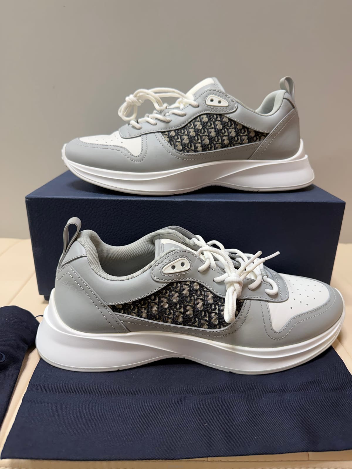 DIOR [Ʈ����] 42.5/275) ��� B25  ������ũ ����Ŀ��[Ʈ����] 42.5/275) ��� B25  ������ũ ����Ŀ��