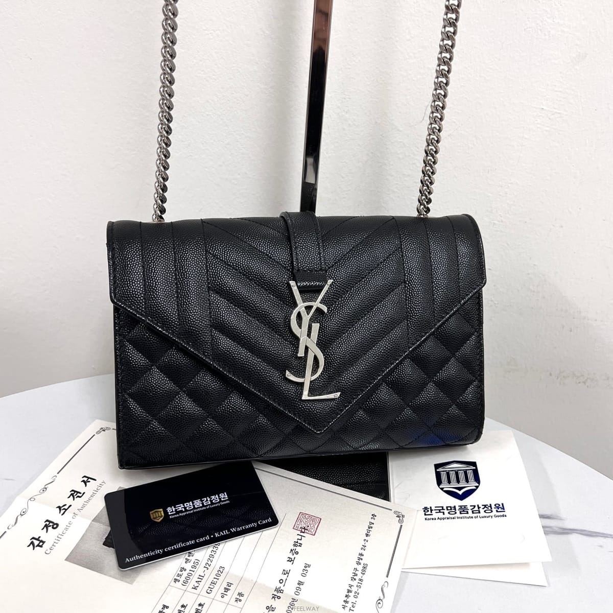 Saint Laurent ���ζ� �������� ü�� ����� ���� ���� (600195)���ζ� �������� ü�� ����� ���� ���� (600195)