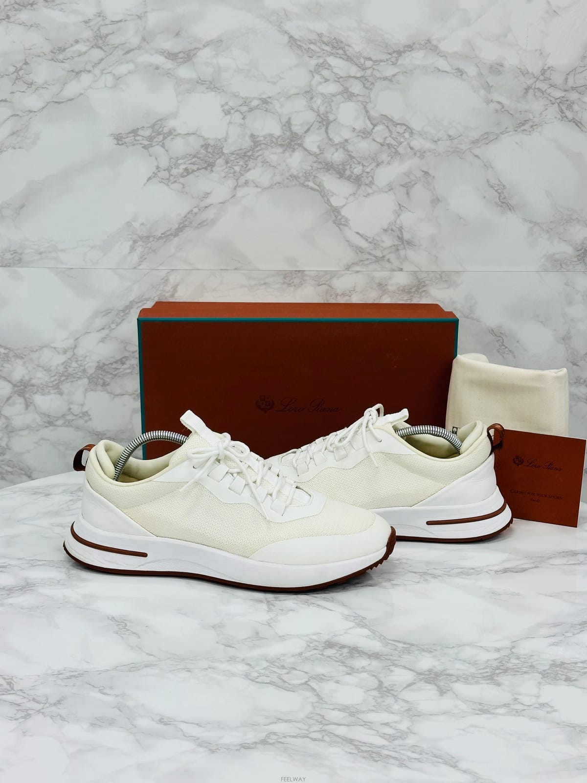 Loro Piana �η��ǾƳ� ���˵� ��ũ ����Ŀ�� ȭ��Ʈ FAM1718-1000�η��ǾƳ� ���˵� ��ũ ����Ŀ�� ȭ��Ʈ FAM1718-1000