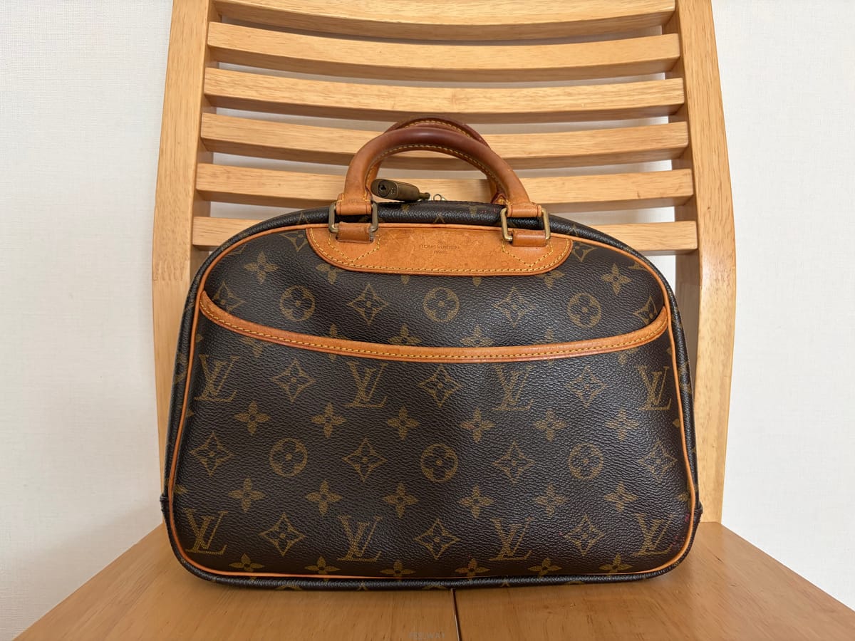Louis Vuitton ���̺��� Ʈ��� ������̺��� Ʈ��� ����