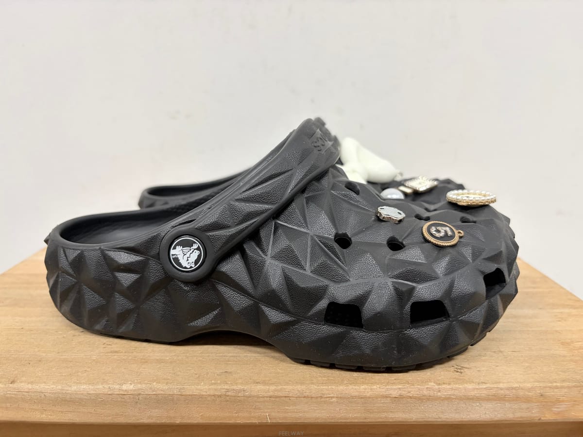 CROCS ũ�Ͻ� ���� ���� 220ũ�Ͻ� ���� ���� 220