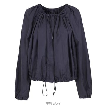 Toteme 26FW ���� �е� 264 WRO0248 FB0791 001 BLACK26FW ���� �е� 264 WRO0248 FB0791 001 BLACK