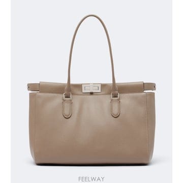 FENDI ������� ��� Peekaboo ���� ���� ��� �鱹����� ��� Peekaboo ���� ���� ��� ��