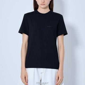 Jacquemus 26 FW ��ũ���� Gros Grain �������� Ƽ���� ���� 25HTSW00550AJ00029 99026 FW ��ũ���� Gros Grain �������� Ƽ���� ���� 25HTSW0