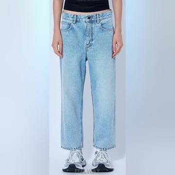 26 FW 발렌시아가 스트레이트 워싱 코튼 데님 진 블루 A001NX TBP48 4020