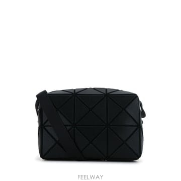 Issey Miyake 26FW �ٿ��ٿ� ��Ʈ�� BB68AG661 16 MATTE BLACK26FW �ٿ��ٿ� ��Ʈ�� BB68AG661 16 MATTE BLACK