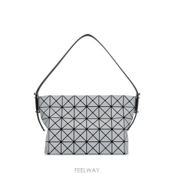 Issey Miyake 26FW �ٿ��ٿ� ��Ʈ�� BB68AG581 11 LT GRAY26FW �ٿ��ٿ� ��Ʈ�� BB68AG581 11 LT GRAY