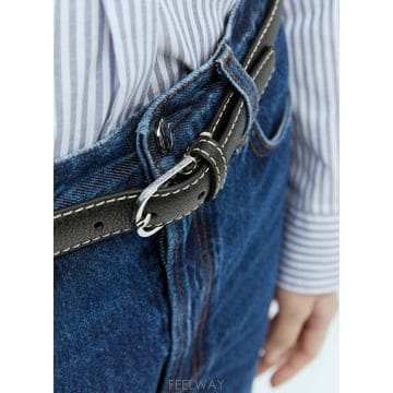 24 F/W 토템 슬림 레더 벨트 233-812-613-200 B0111000146