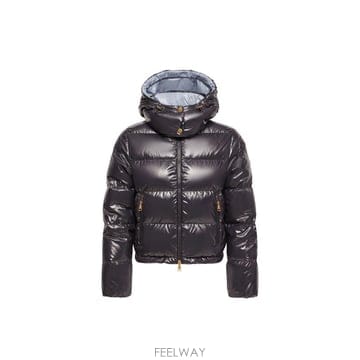 Moncler 26FW ��Ŭ���� ���е� L20931A00031597EU 778 Blu navy26FW ��Ŭ���� ���е� L20931A00031597EU 778 Blu navy
