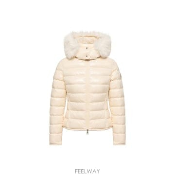 Moncler 26FW ��Ŭ���� ��Ʈ L20931A00196597Z8 070 Beige26FW ��Ŭ���� ��Ʈ L20931A00196597Z8 070 Beige