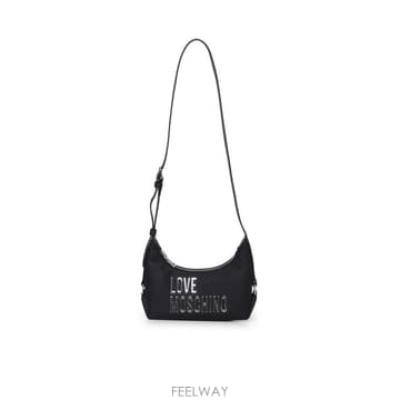 Moschino 26FW ��Ű�� ����� JC4253PP0PKD0 00B NERO26FW ��Ű�� ����� JC4253PP0PKD0 00B NERO
