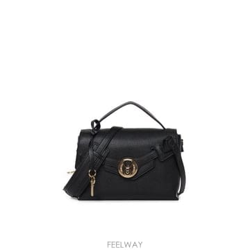 Moschino 26FW ��Ű�� ��Ʈ�� JC4273PP0PKS0 000 BLACK26FW ��Ű�� ��Ʈ�� JC4273PP0PKS0 000 BLACK