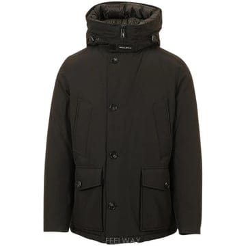 Woolrich 26FW �︮ġ ��Ʈ CFWOOU0771MB UT0001BLK BLACK26FW �︮ġ ��Ʈ CFWOOU0771MB UT0001BLK BLACK