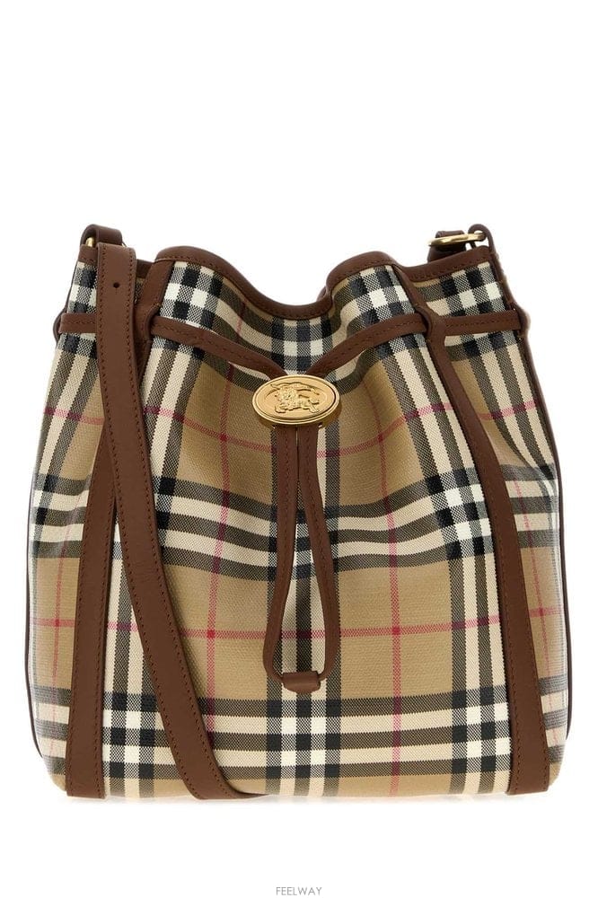 Burberry ������ �� SM ��ν�Ʈ�� ��Ŷ YSA176237A70 812895 B0442292600������ �� SM ��ν�Ʈ�� ��Ŷ YSA176237A70 812895 B0442