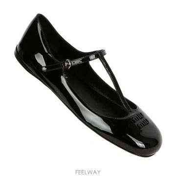 Miu Miu 24FW �̿�̿� 5F136E 069 F0002 ���̴�Ʈ ���� �߷����� ����24FW �̿�̿� 5F136E 069 F0002 ���̴�Ʈ ���� �߷����� 