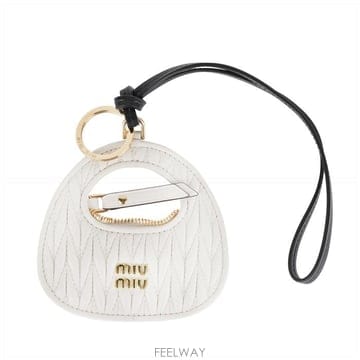 Miu Miu 25FW �̿�̿� 5TL357 2CWB F0009 �ϴ� ���� Ʈ��25FW �̿�̿� 5TL357 2CWB F0009 �ϴ� ���� Ʈ��