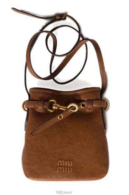 Miu Miu Miu Miu ���� ��Ʈ�� �Ŀ�ġMiu Miu ���� ��Ʈ�� �Ŀ�ġ