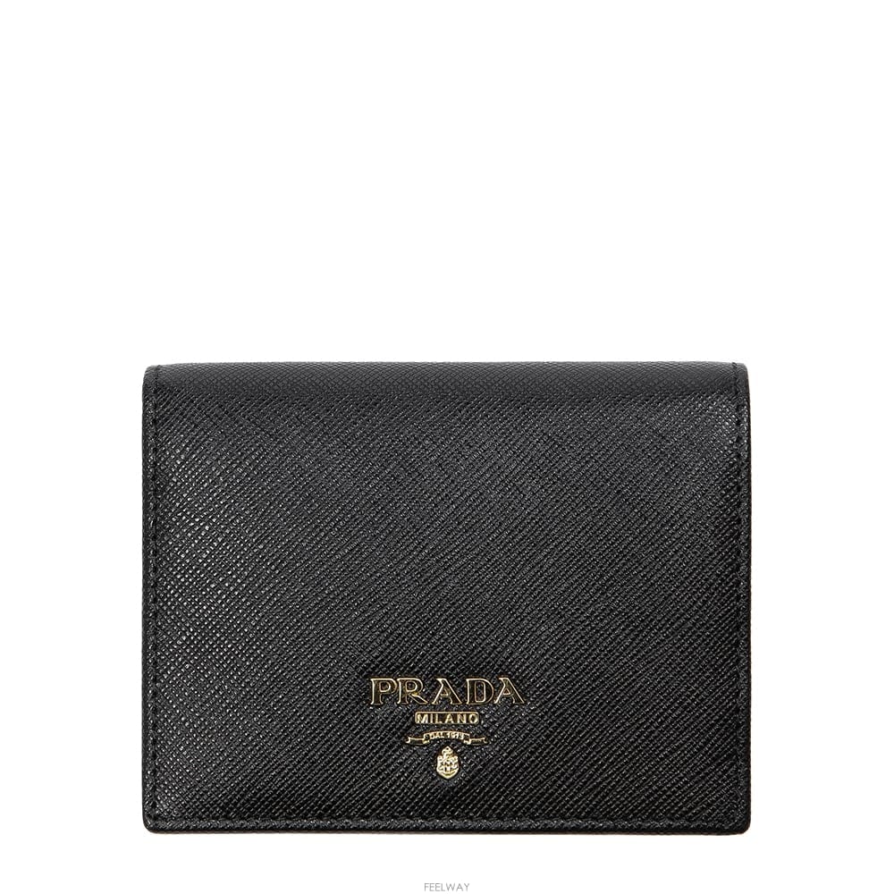 PRADA (1MV204 QWA F0002) ���� ���ǾƳ� �ΰ� ������ 26FW(1MV204 QWA F0002) ���� ���ǾƳ� �ΰ� ������ 26FW