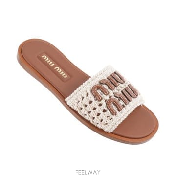 Miu Miu 26SS �̿�̿� 5XX667 2BDF F0304 F005 ��ư ũ�μ� ���� �����̵�26SS �̿�̿� 5XX667 2BDF F0304 F005 ��ư ũ�μ� ���� 