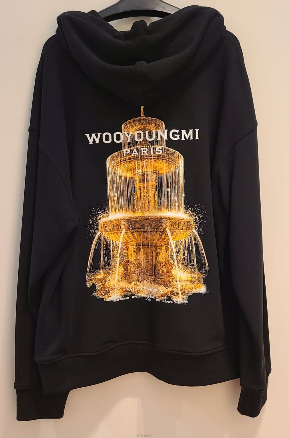 WOOYOUNGMI �쿵��26FW W263TS35742B ���� �м� �׷��� �ĵ� Ƽ�����쿵��26FW W263TS35742B ���� �м� �׷��� �ĵ� Ƽ����