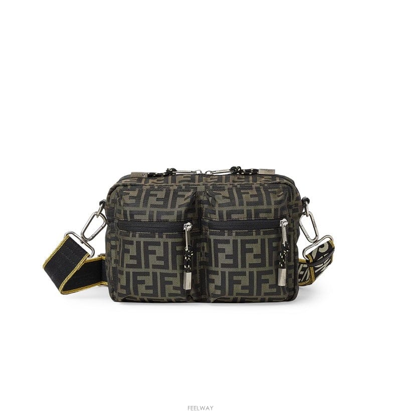FENDI [�񿣺��ǰ��] FENDI ��� ���� ���۶���Ʈ FF ī�޶�� ũ�ν���[�񿣺��ǰ��] FENDI ��� ���� ���۶���Ʈ FF ī�޶�� 
