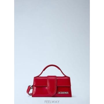 Jacquemus 26 FW ��ũ���� ���� �� ���� �ڵ�� 23HBAW00006AC18A01 470 TP87732807626 FW ��ũ���� ���� �� ���� �ڵ�� 23HBAW00006AC18A0