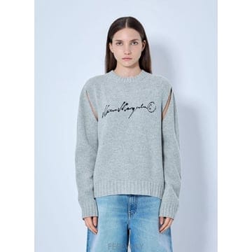 26 FW 메종마르지엘라 여성 인트라시아 로고 니트 스웨터 S52HL0065 M13288 806S TP877
