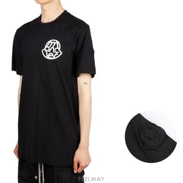 24SS 몽클레어 8C00046 89AJS 998 로고 반팔 티셔츠