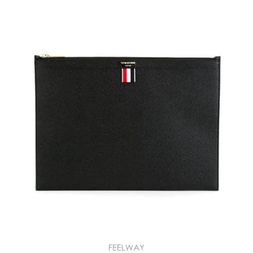 Thom Browne 26 FW ����� ��Ʈ������ ���� Ŭ��ġ MAC021L00198 TP45848102826 FW ����� ��Ʈ������ ���� Ŭ��ġ MAC021L00198 TP4