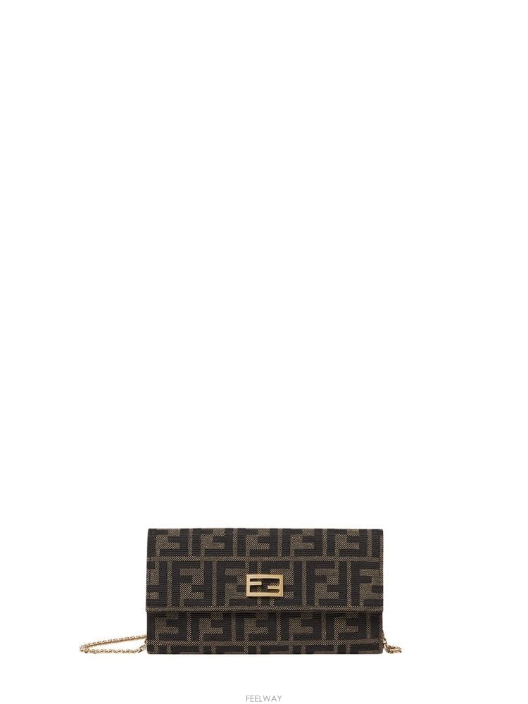 FENDI ��� ��Ƽ��Ż ü�� Ʃ�� ���� 8M0596B1JYF0VAT B0192308274��� ��Ƽ��Ż ü�� Ʃ�� ���� 8M0596B1JYF0VAT B01923082