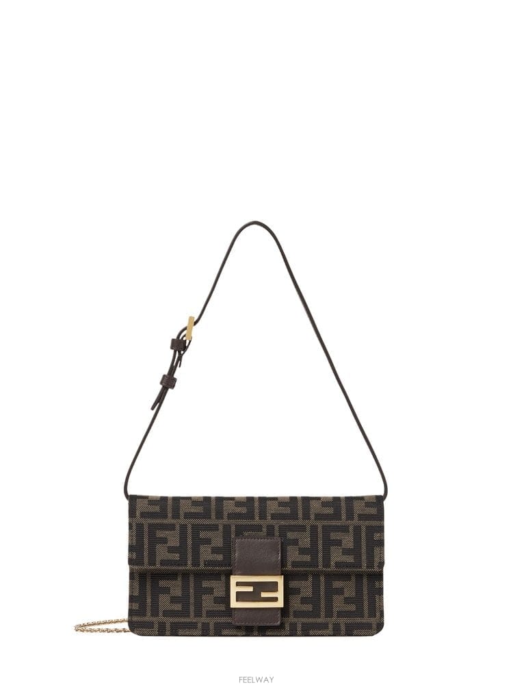 FENDI ��� Ʃ�� ü�� ���� 8M0602B17AF14YN B0192308276��� Ʃ�� ü�� ���� 8M0602B17AF14YN B0192308276