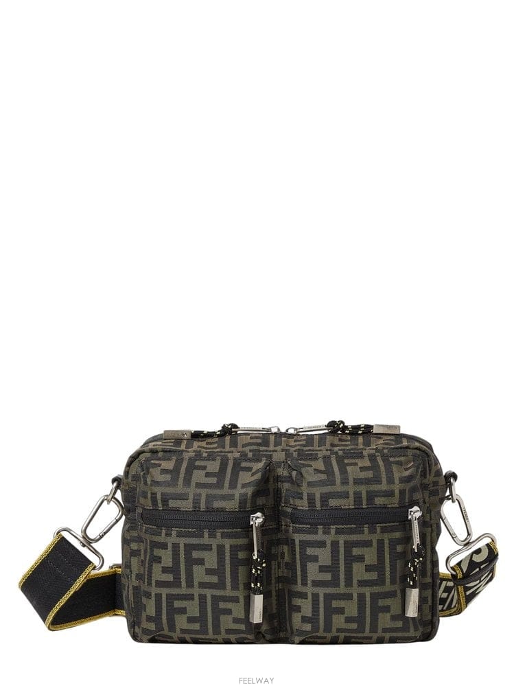 FENDI ��� ī�޶� ���̽� 7VA695B12NF1PR4 B0192308298��� ī�޶� ���̽� 7VA695B12NF1PR4 B0192308298
