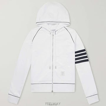 Thom Browne 26 FW ����� ȭ��Ʈ ���� ��Ʈ������ ����Ʈ����Ʈ ������ ��ư ���� ���� �ĵ�Ƽ26 FW ����� ȭ��Ʈ ���� ��Ʈ������ ����Ʈ����Ʈ ��