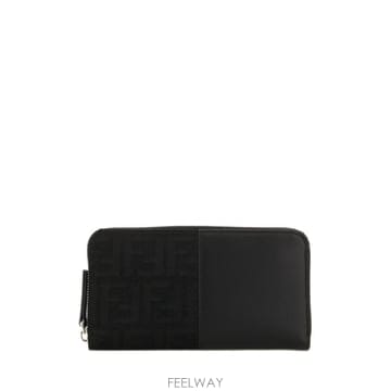 FENDI 26FW ��� �������� 7M0210B139 F0QA1 Nero26FW ��� �������� 7M0210B139 F0QA1 Nero
