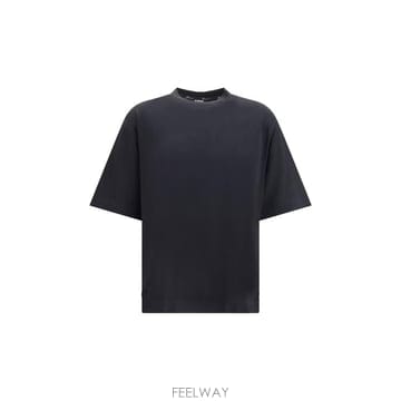 Jacquemus 26FW ��ũ���� �� ī�� ���� Ƽ���� TSM00578AJ00254 990 BLACK26FW ��ũ���� �� ī�� ���� Ƽ���� TSM00578AJ00254 990 