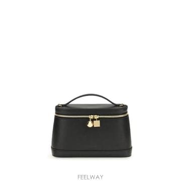 Jacquemus 26FW ��ũ���� ����� BAW00479AC03G02 990 BLACK26FW ��ũ���� ����� BAW00479AC03G02 990 BLACK