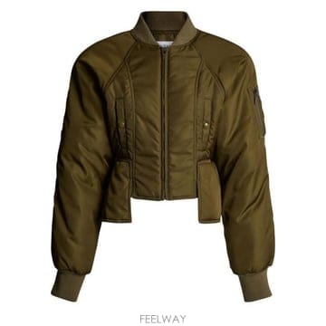 Balmain 26 FW �߸� ���� ���� ũ�� ���� �е�� ���� ���� īŰ�׸�26 FW �߸� ���� ���� ũ�� ���� �е�� ���� ���� īŰ��