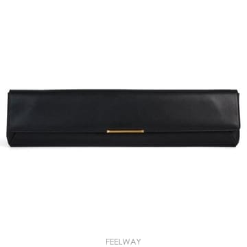 Balmain 26 FW �߸� �÷� Ŭ���� ���� �� Ŭ��ġ�� ����26 FW �߸� �÷� Ŭ���� ���� �� Ŭ��ġ�� ����