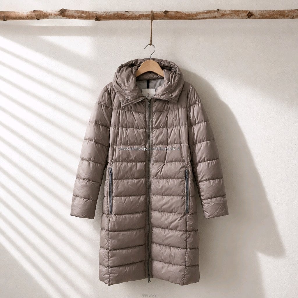 Moncler MONCLER ��Ŭ���� �ĺ�Ͻ� �����ٿ� �е� ��Ʈ 4������MONCLER ��Ŭ���� �ĺ�Ͻ� �����ٿ� �е� ��Ʈ 4������